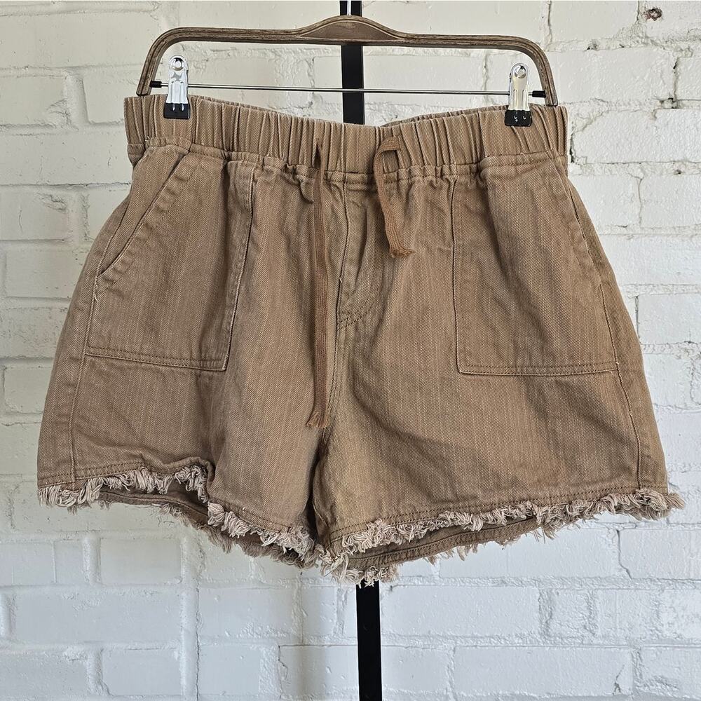 Tracies Khaki Elastic Waist Drawstring Shorts Size XL Frayed Raw Hem Boho Casual